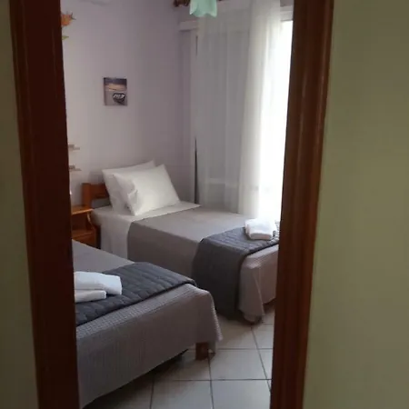 Filippos House شقة