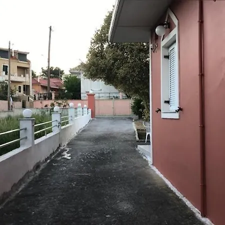 Filippos House